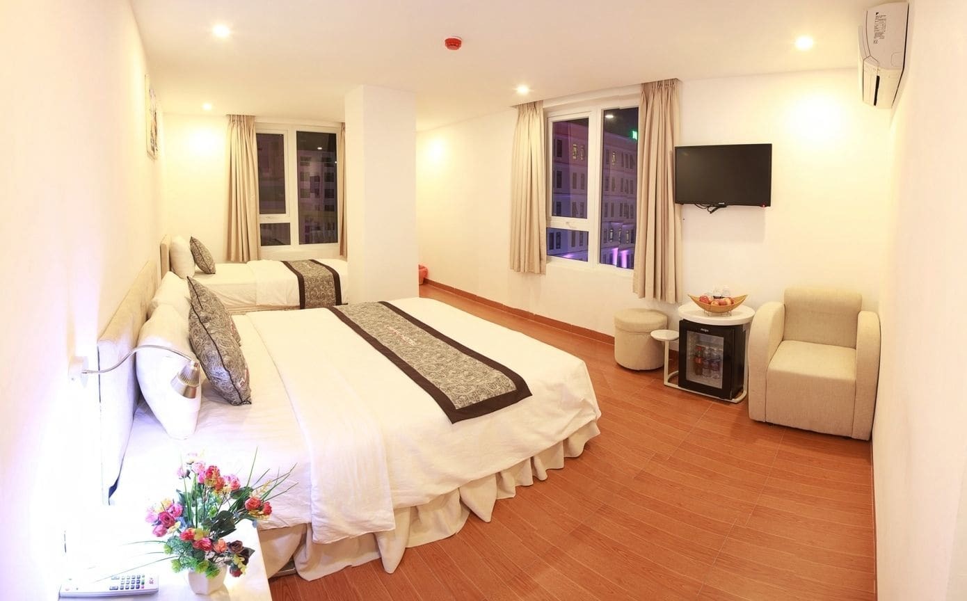 Haya Hotel Beach Đà Nẵng Exterior foto